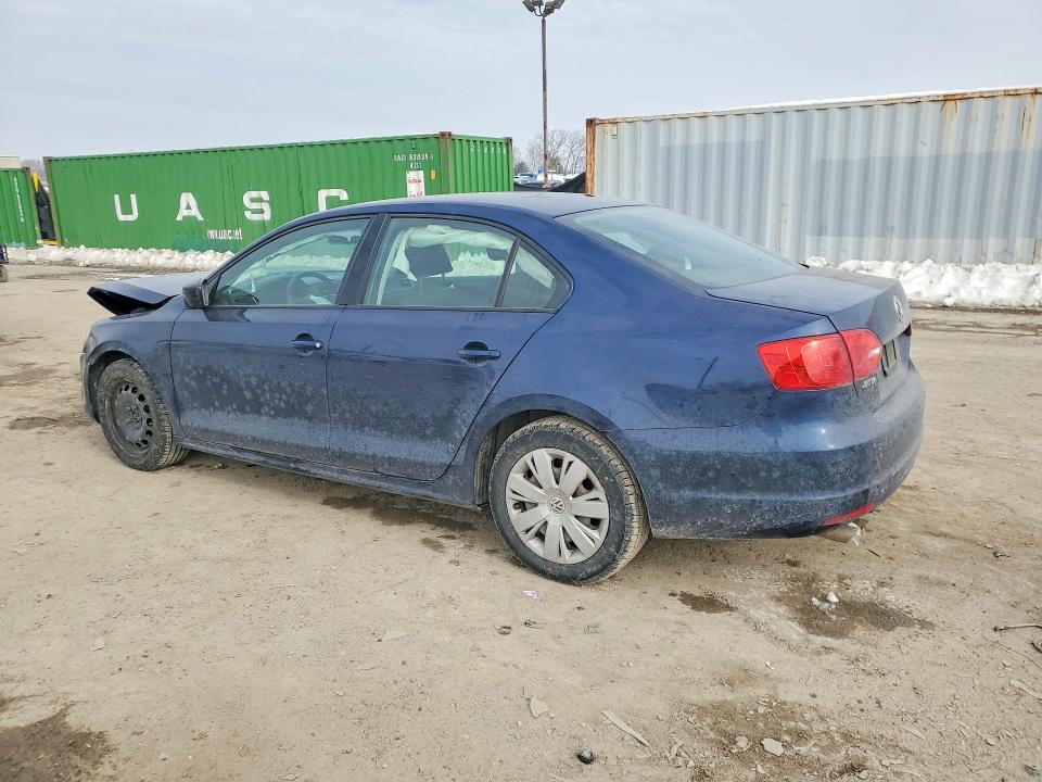 Photo 2 from auction – 2014 VOLKSWAGEN JETTA with VIN 3VW2K7AJ4EM394784