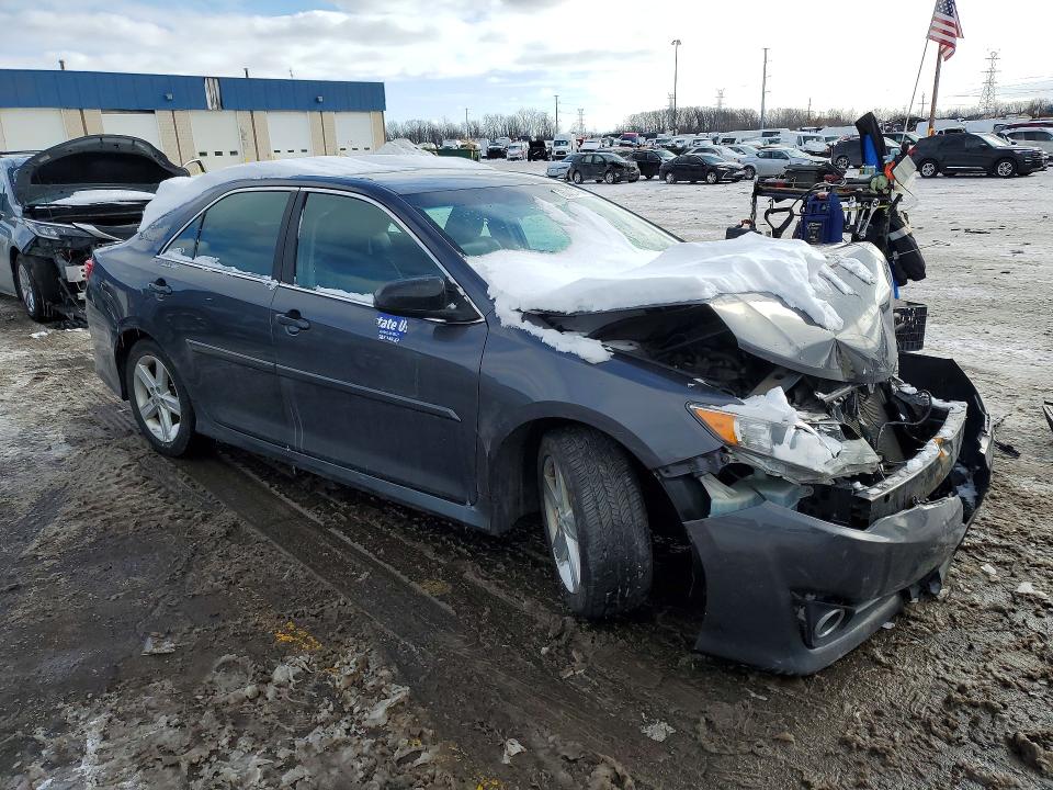 Photo 4 from auction – 2012 TOYOTA CAMRY BASE with VIN 4T1BF1FK3CU195235