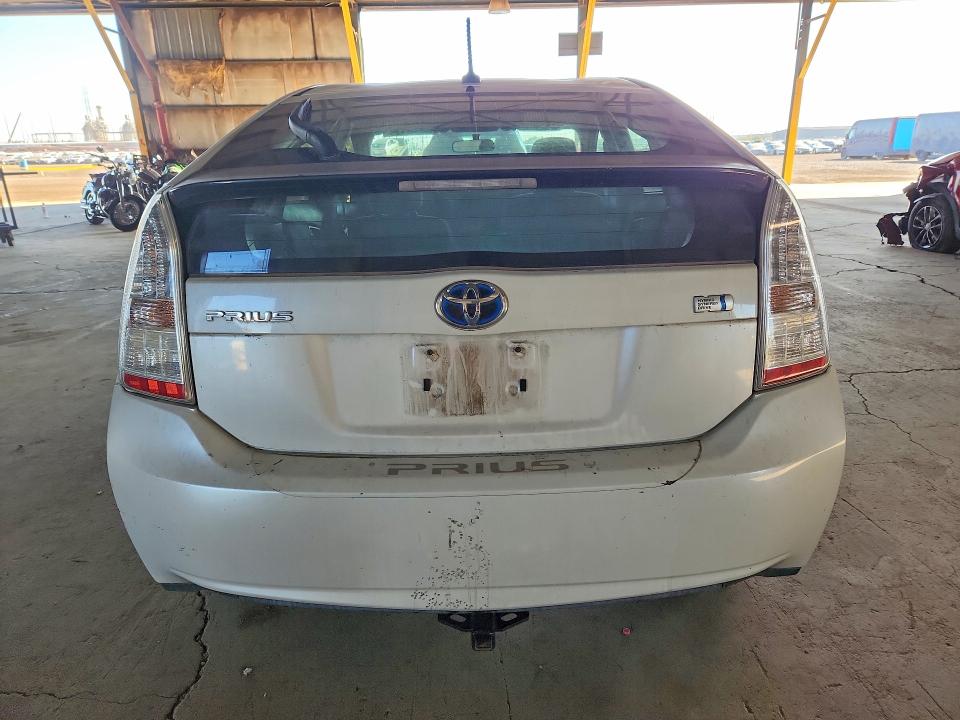 Photo 6 from auction – 2011 TOYOTA PRIUS with VIN JTDKN3DUXB0295006