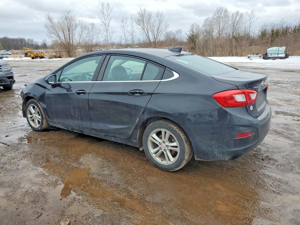 Photo 2 from auction – 2017 CHEVROLET CRUZE with VIN 1G1BE5SM2H7232280
