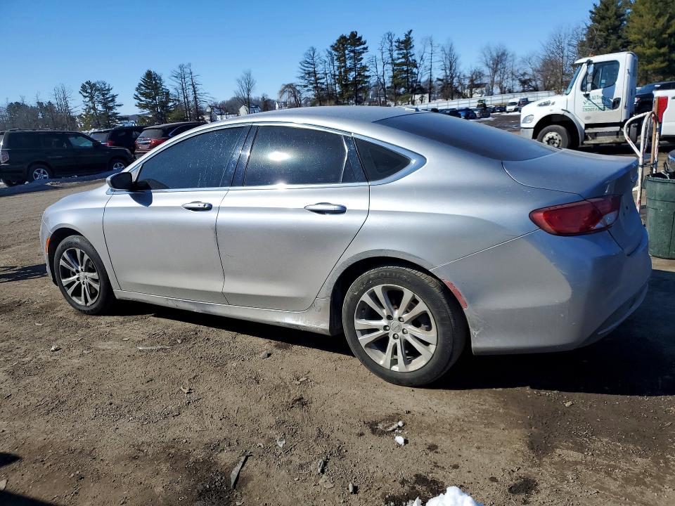 Photo 2 from auction – 2015 CHRYSLER 200 with VIN 1C3CCCAB0FN504862