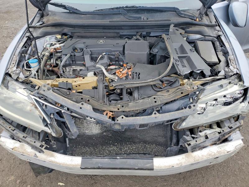 Photo 11 from auction – 2016 ACURA ILX with VIN 19UDE2F80GA008892