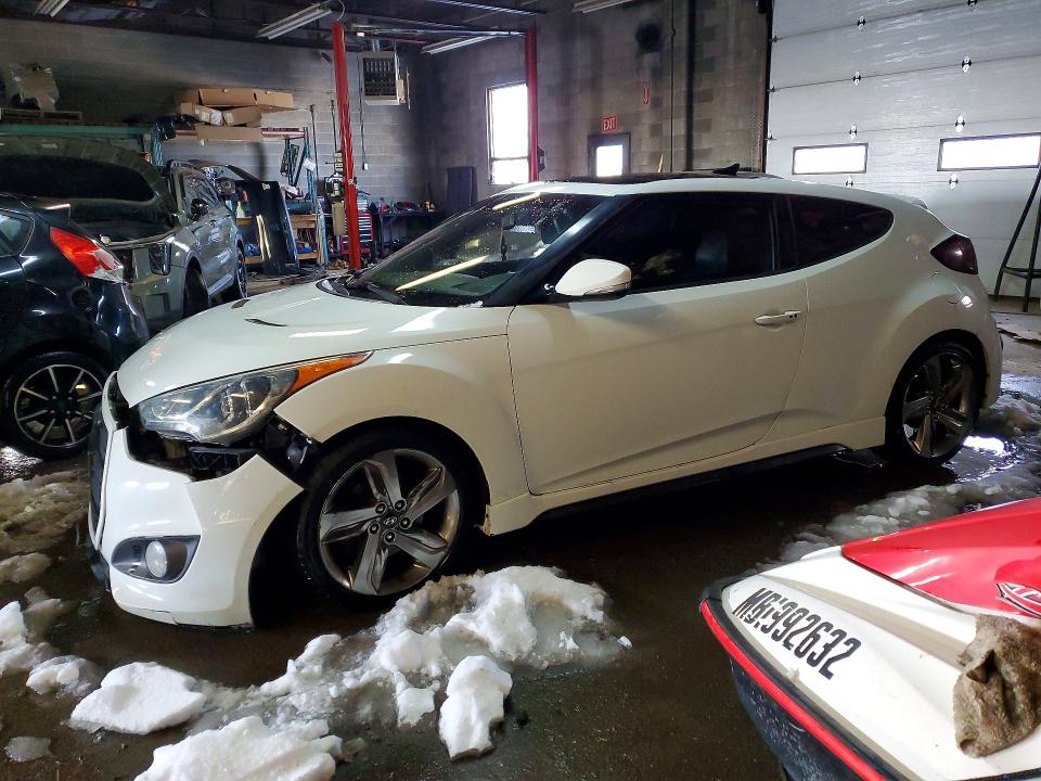HYUNDAI VELOSTER 2013 with VIN KMHTC6AE2DU106798 - Photo from auction
