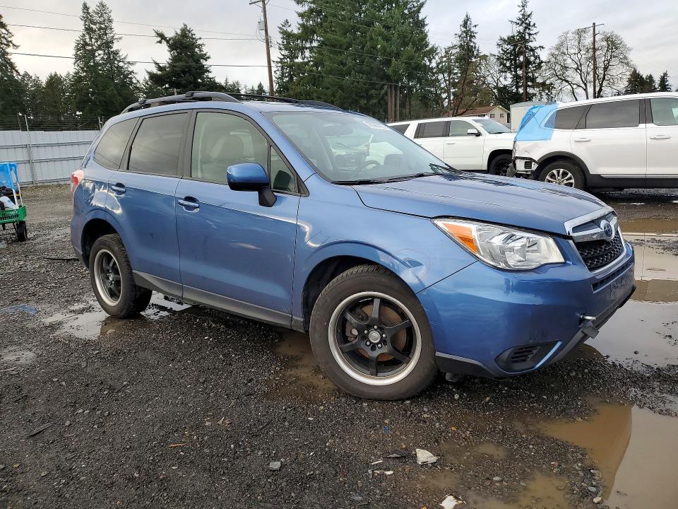 Photo 4 from auction – 2016 SUBARU FORESTER 2 with VIN JF2SJADC8GH505992