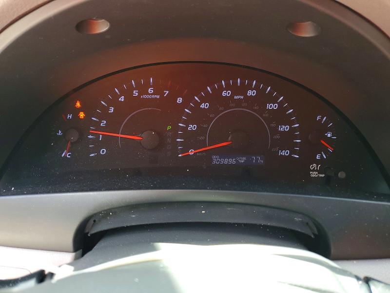 Photo 9 from auction – 2010 TOYOTA CAMRY with VIN 4T1BF3EK0AU562635