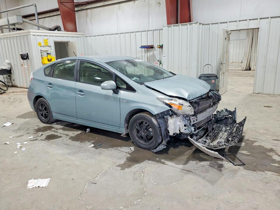 Photo 4 from auction – 2013 TOYOTA PRIUS with VIN JTDKN3DUXD5632778