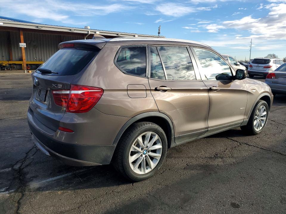 Foto 3 de la subasta – 2014 BMW X3 XDRIVE2 con VIN 5UXWX9C57E0D25786