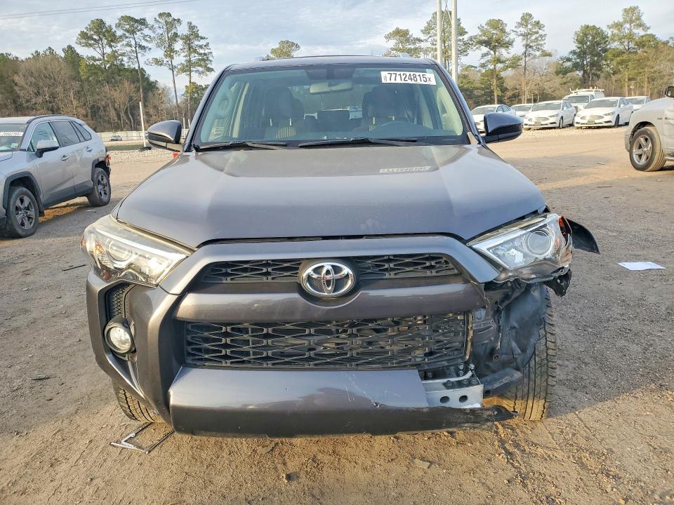 Photo 5 from auction – 2015 TOYOTA 4RUNNER SR with VIN JTEZU5JR9F5109666