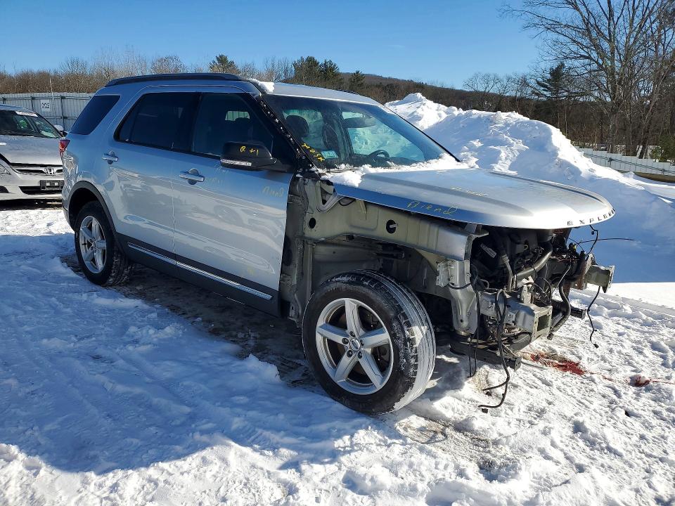 Photo 4 from auction – 2016 FORD EXPLORER with VIN 1FM5K8D81GGC96724