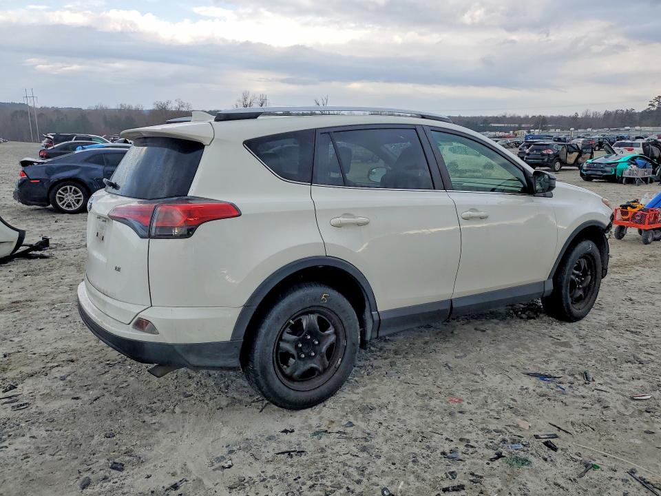 Photo 3 from auction – 2016 TOYOTA RAV4 with VIN JTMZFREV8GD080858