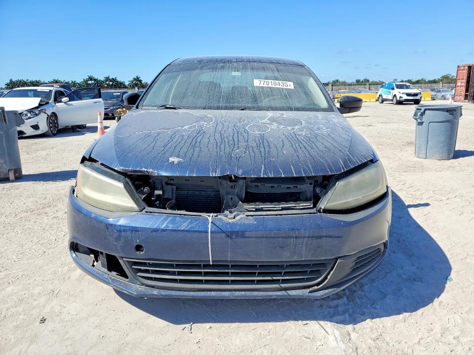 Photo 5 from auction – 2014 VOLKSWAGEN JETTA BASE with VIN 3VW2K7AJ4EM328249