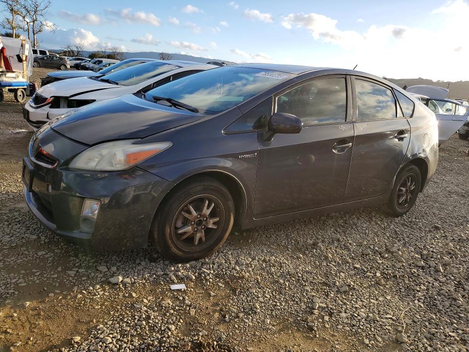 TOYOTA PRIUS 2011 с VIN JTDKN3DU7B0319908 - Фото с аукциона