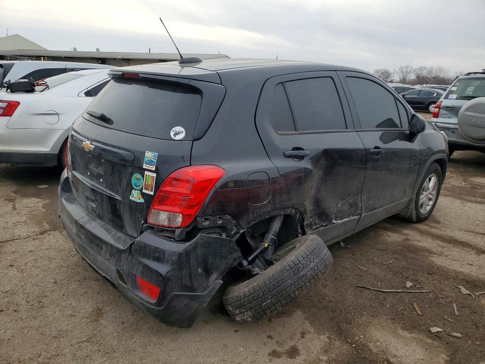 Photo 3 from auction – 2020 CHEVROLET TRAX with VIN KL7CJKSBXLB337334