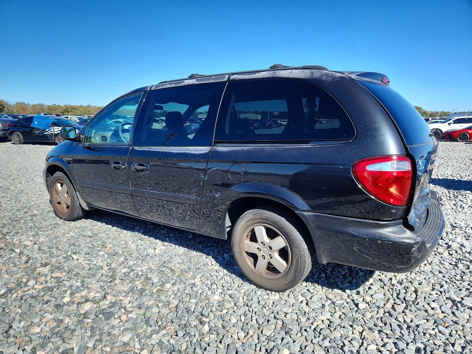 Photo 2 from auction – 2006 DODGE GRAND CARAVAN with VIN 2D4GP44LX6R840388