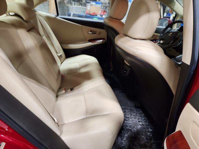 Photo 10 from auction – 2011 LEXUS HS with VIN JTHBB1BA7B2042590