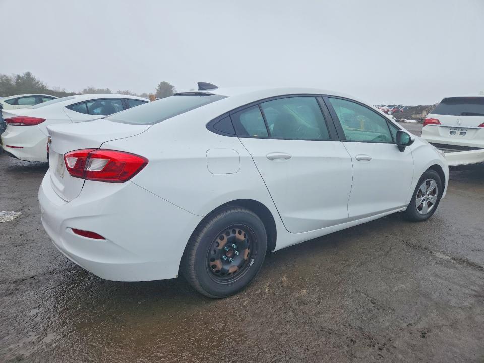 Photo 3 from auction – 2018 CHEV CRUZE with VIN 1G1BC5SMXJ7212015