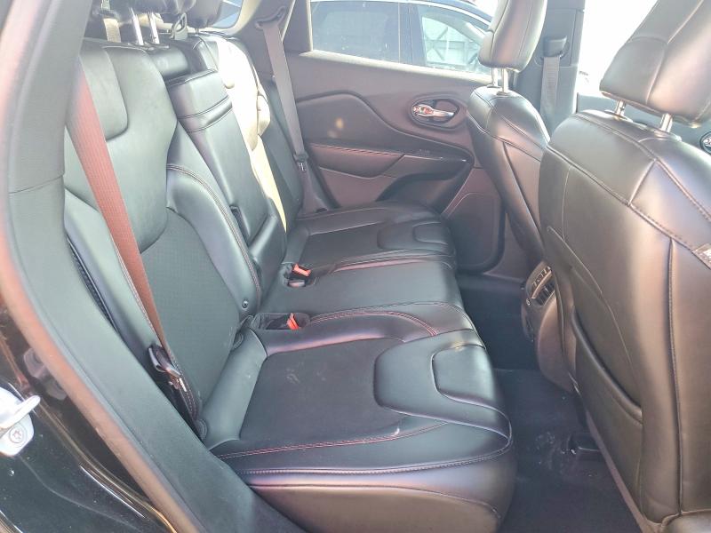 Photo 11 from auction – 2019 JEEP CHEROKEE with VIN 1C4PJMBX5KD368554
