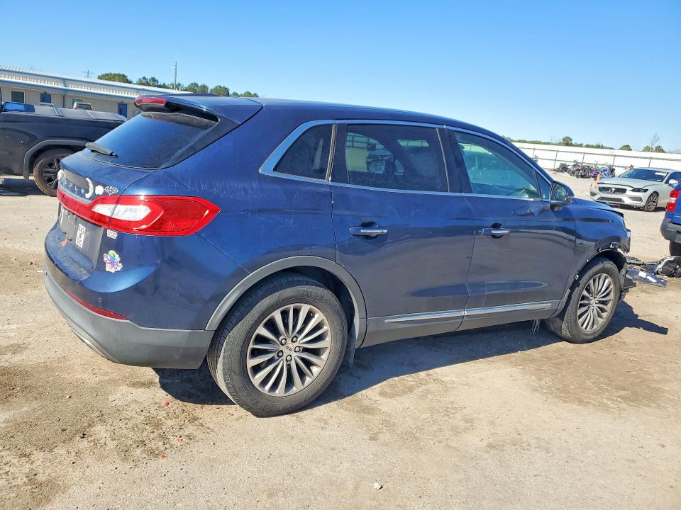 Photo 3 from auction – 2017 LINCOLN MKX SELECT with VIN 2LMPJ6KR4HBL33953