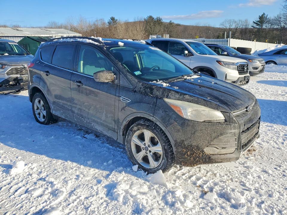 Photo 4 from auction – 2015 FORD ESCAPE with VIN 1FMCU9G97FUB34673