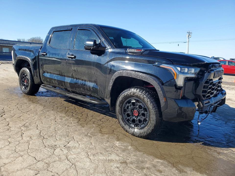 Photo 4 from auction – 2025 TOYOTA TUNDRA with VIN 5TFPC5DB8SX101165