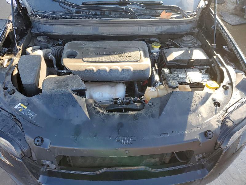 Photo 11 from auction – 2019 JEEP CHEROKEE with VIN 1C4PJMCB7KD455231