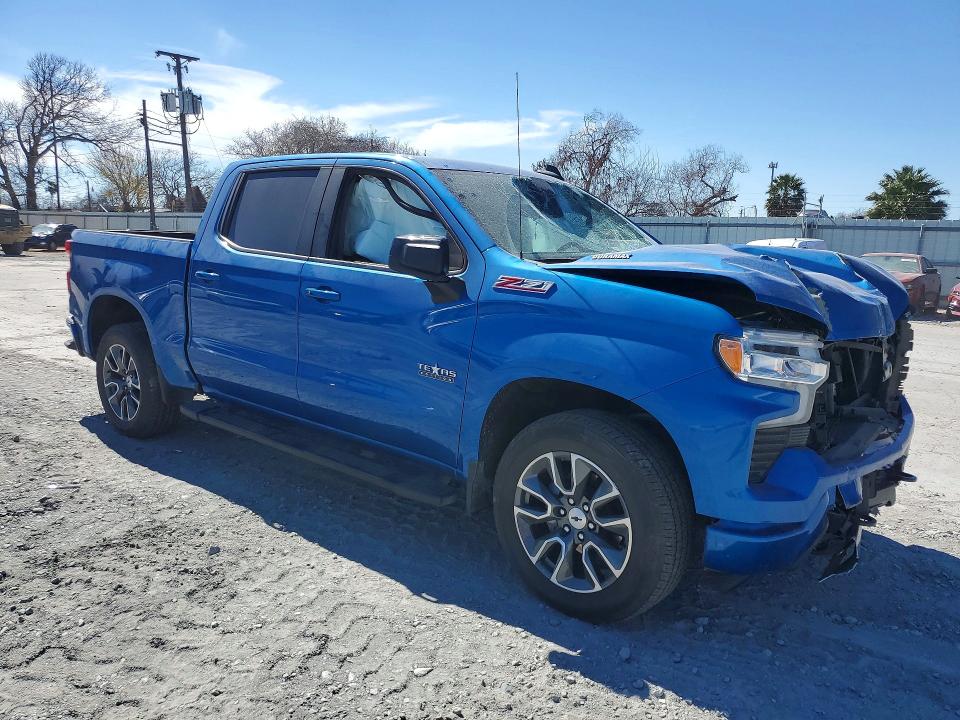 Photo 4 from auction – 2022 CHEVROLET SILVERADO with VIN 3GCUDEET4NG670952