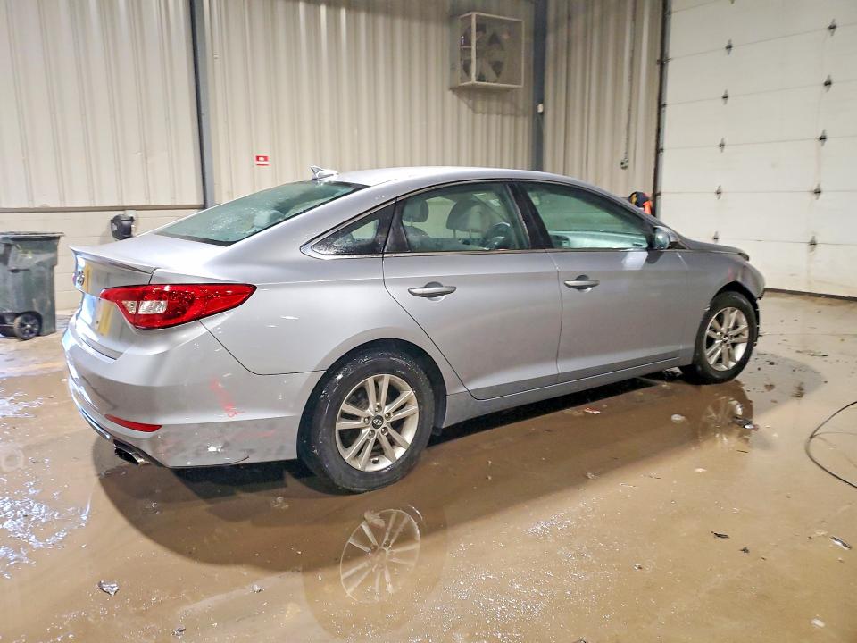 Photo 3 from auction – 2017 HYUNDAI SONATA with VIN 5NPE24AF5HH592598