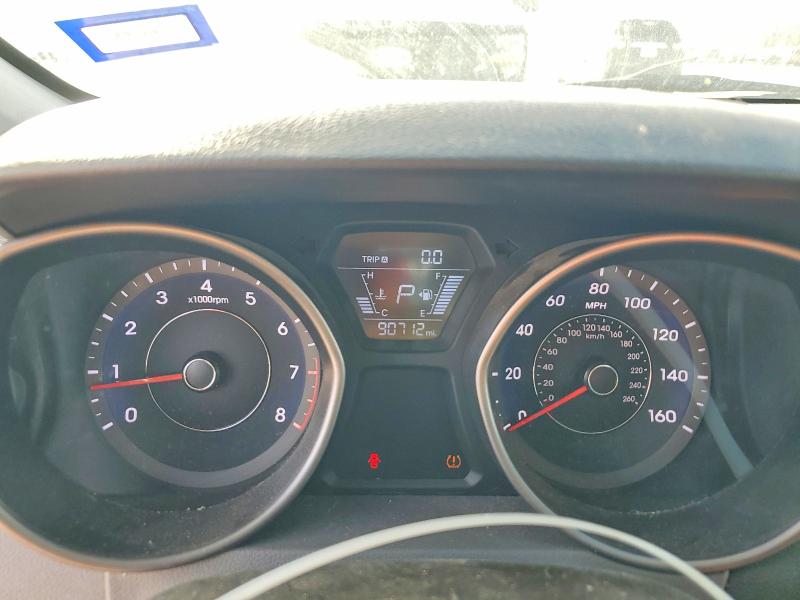 Photo 9 from auction – 2015 HYUNDAI ELANTRA with VIN 5NPDH4AE1FH649989