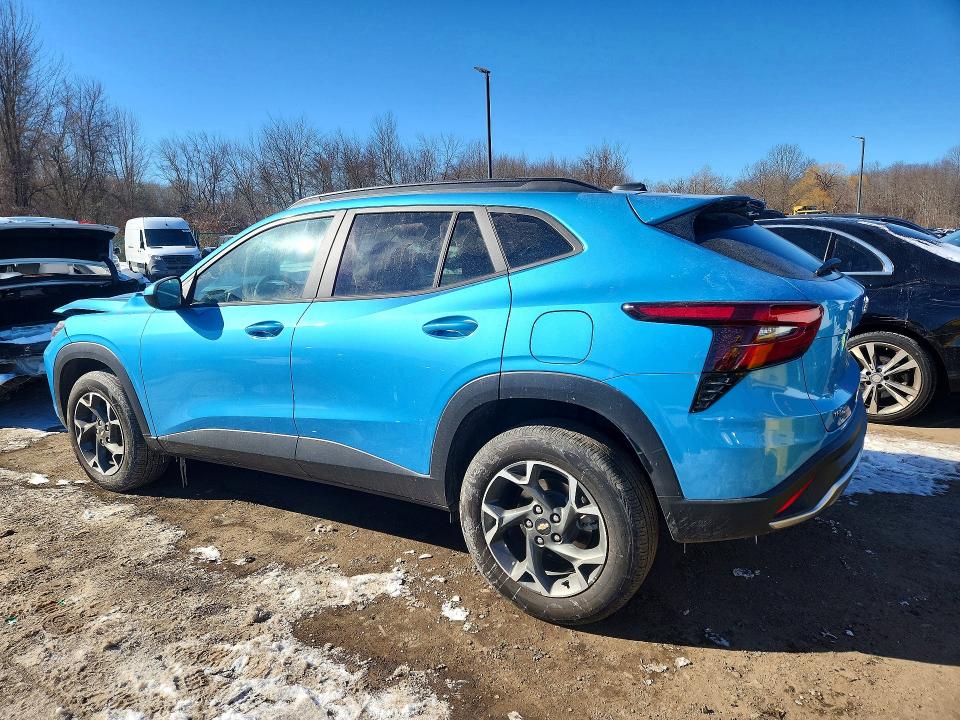 Photo 2 from auction – 2025 CHEVROLET TRAX with VIN KL77LHEPXSC097328