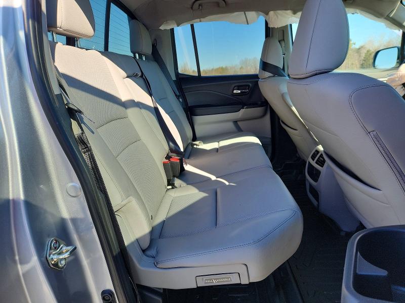 Photo 10 from auction – 2019 HONDA RIDGELINE with VIN 5FPYK3F62KB009188