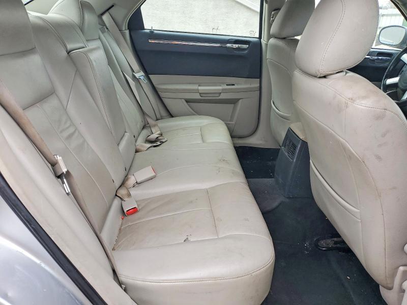 Photo 10 from auction – 2007 CHRYSLER 300 with VIN 2C3KA53G37H852574