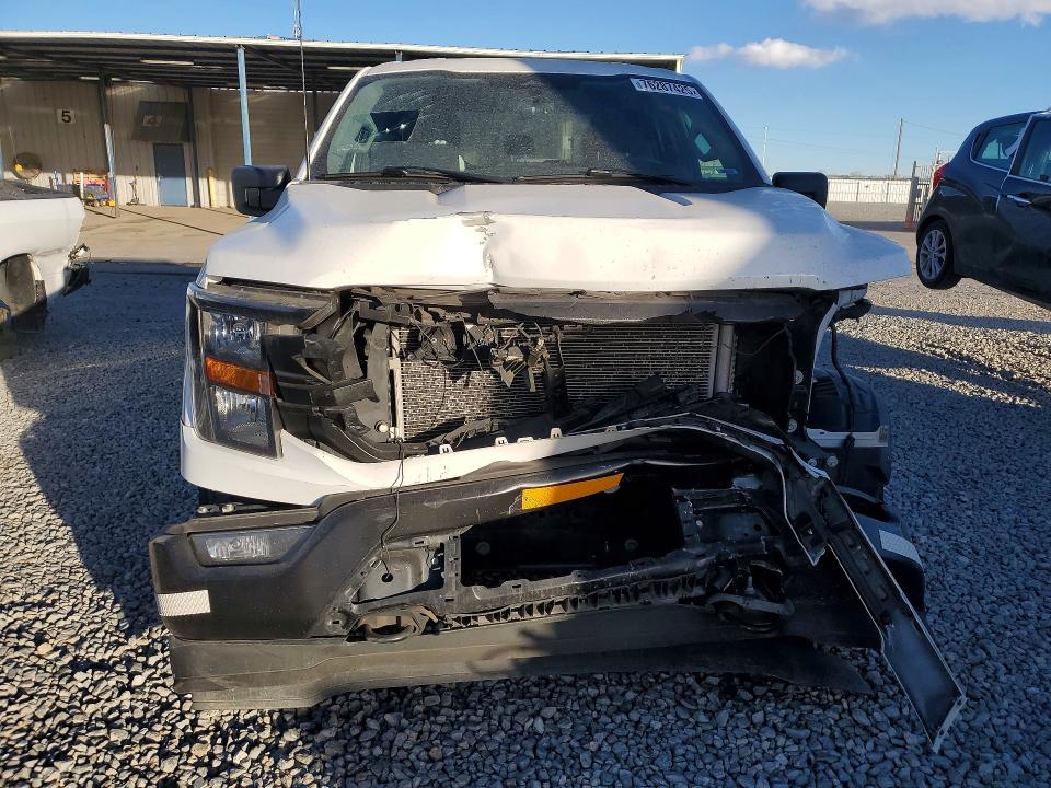 Photo 5 from auction – 2023 FORD F150 with VIN 1FTFX1E52PKE47833