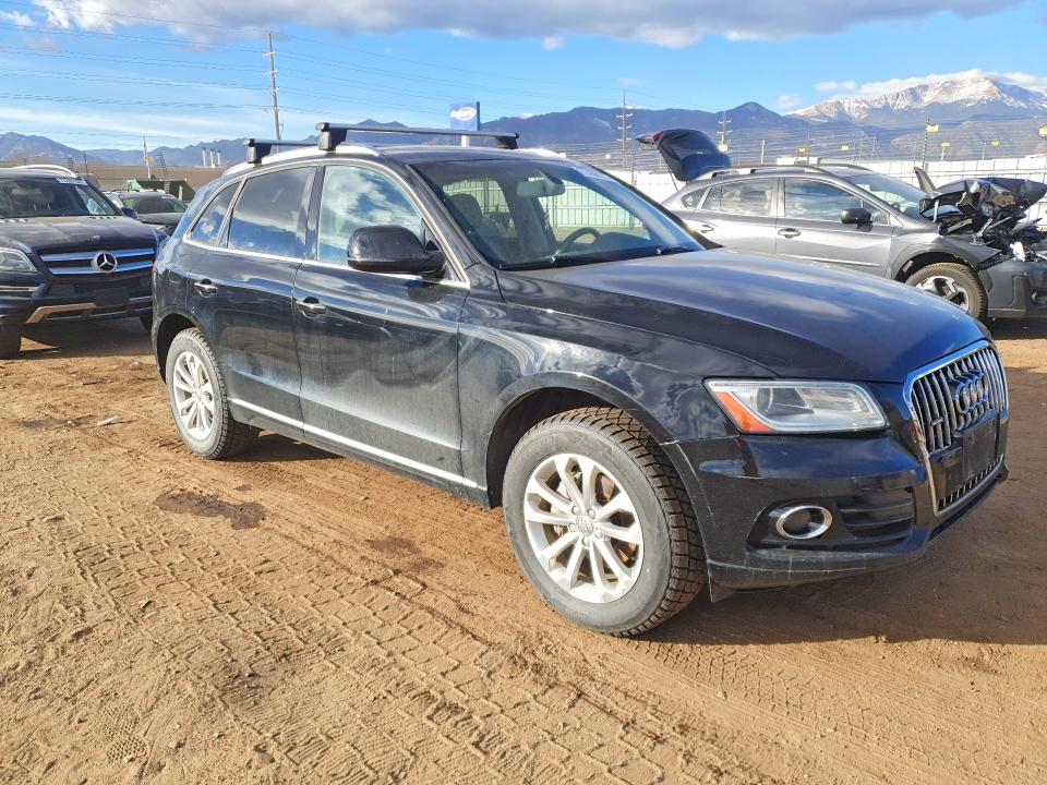 Photo 4 from auction – 2017 AUDI Q5 PREMIUM with VIN WA1C2AFP2HA005833