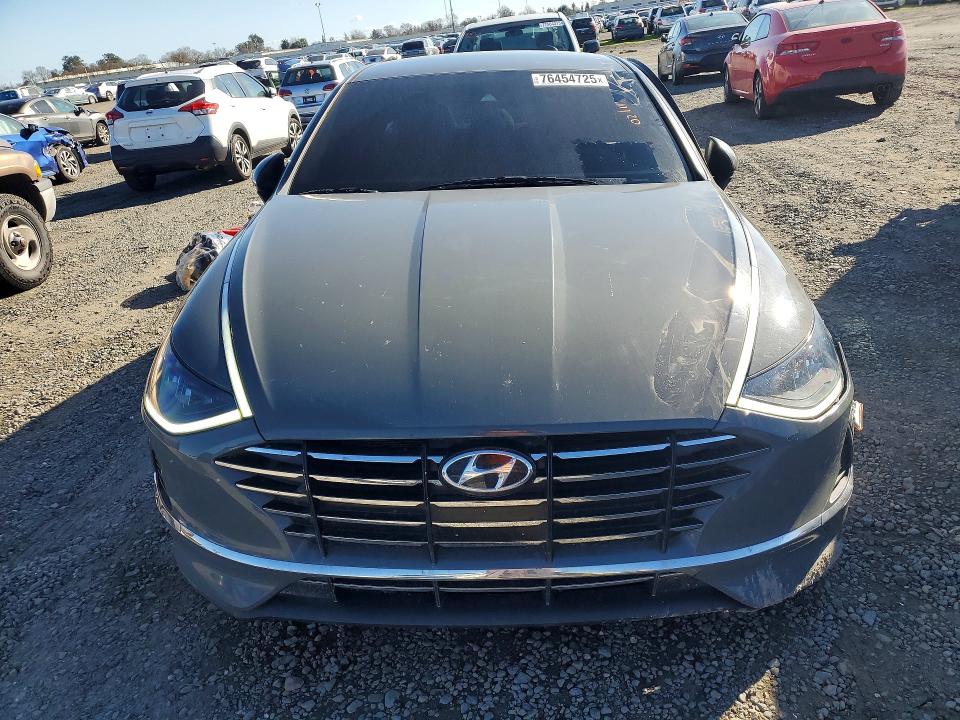 Photo 5 from auction – 2021 HYUNDAI SONATA with VIN 5NPEG4JA9MH128570