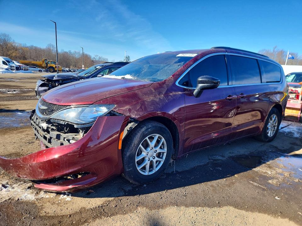 CHRYSLER VOYAGER 2020 with VIN 2C4RC1DG3LR257031 - Photo from auction