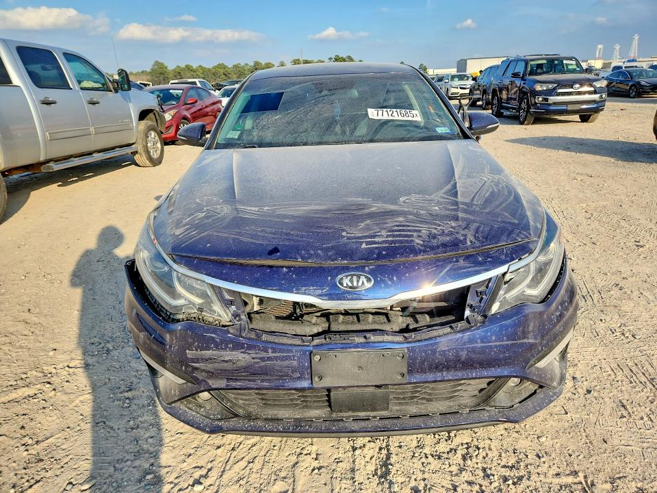 Photo 5 from auction – 2020 KIA OPTIMA EX with VIN 5XXGU4L19LG399573