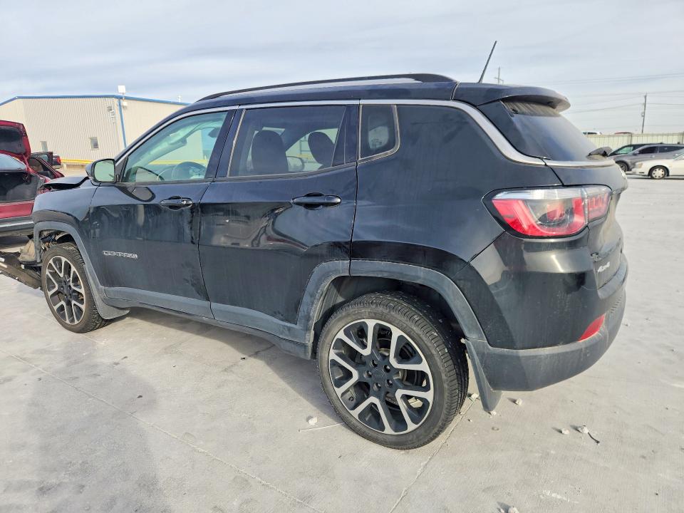 Photo 2 from auction – 2018 JEEP COMPASS with VIN 3C4NJDCB3JT261859