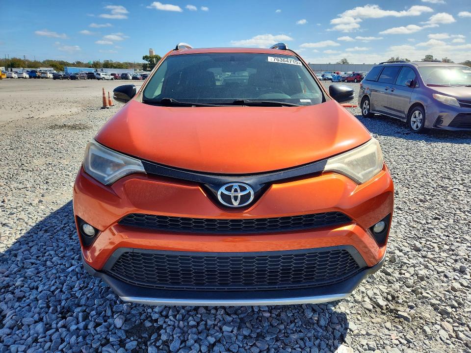 Photo 5 from auction – 2016 TOYOTA RAV4 SE with VIN 2T3NFREV9GW263154