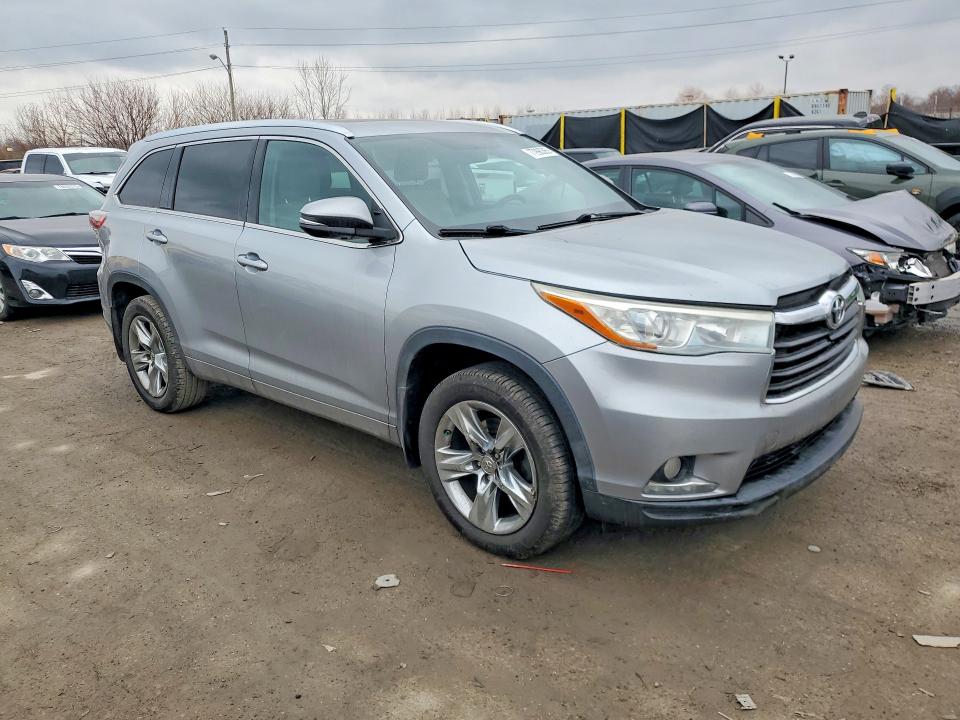 Photo 4 from auction – 2014 TOYOTA HIGHLANDER with VIN 5TDDKRFH5ES026269