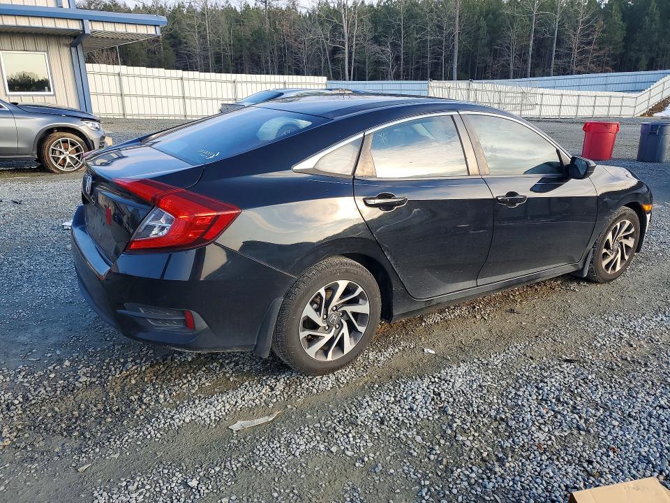 Photo 3 from auction – 2016 HONDA CIVIC EX with VIN 19XFC2F72GE078217