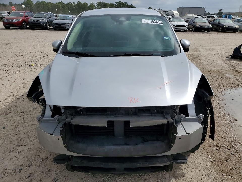 Photo 5 from auction – 2020 FORD ESCAPE with VIN 1FMCU0G65LUA86037