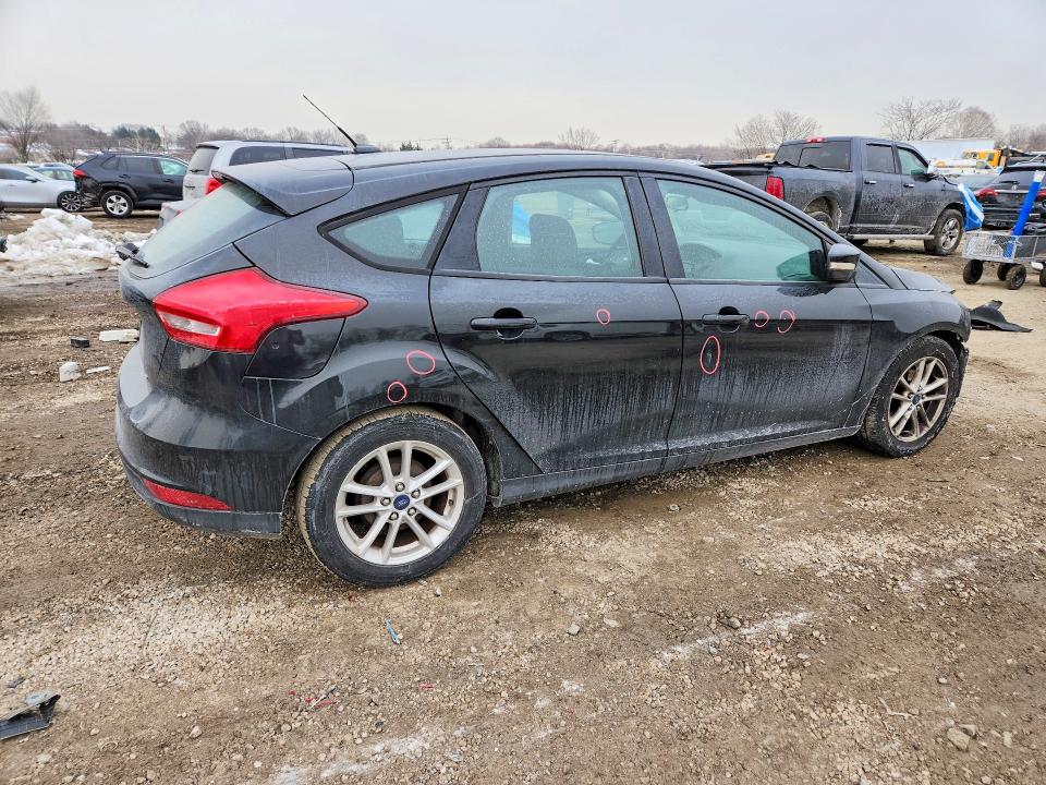 Photo 3 from auction – 2015 FORD FOCUS SE with VIN 1FADP3K26FL228322