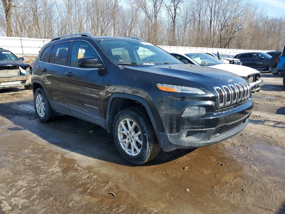 Photo 4 from auction – 2015 JEEP CHEROKEE with VIN 1C4PJMCBXFW654767