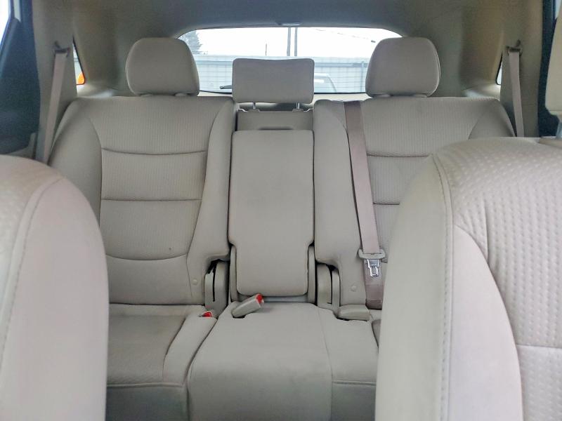 Photo 10 from auction – 2012 KIA SORENTO with VIN 5XYKT3A12CG260276