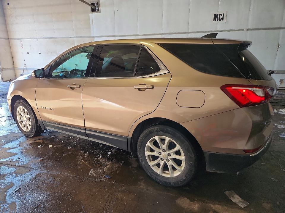 Photo 2 from auction – 2018 CHEVROLET EQUINOX LT with VIN 2GNAXJEV0J6346088