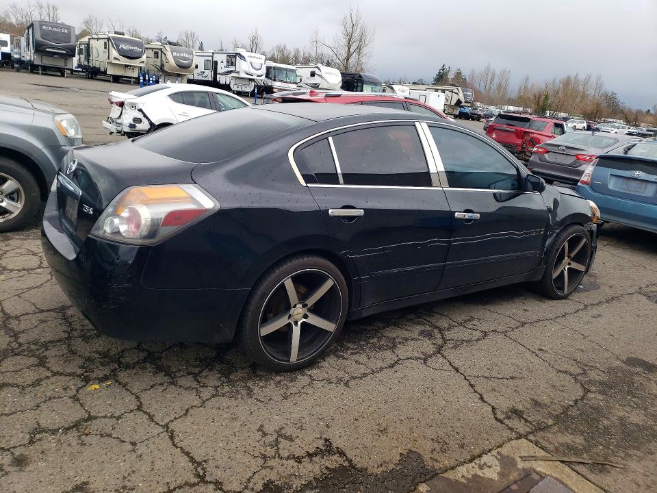 Photo 3 from auction – 2012 NISSAN ALTIMA with VIN 1N4AL2AP7CC212552
