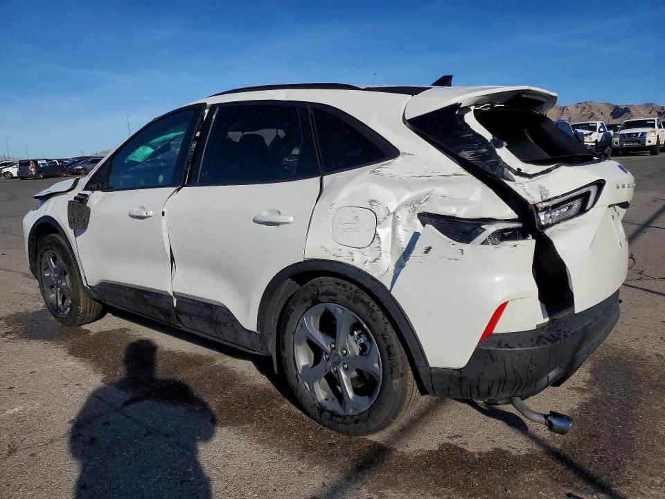 Photo 2 from auction – 2026 FORD ESCAPE with VIN 1FMCU0MN4TUA32689