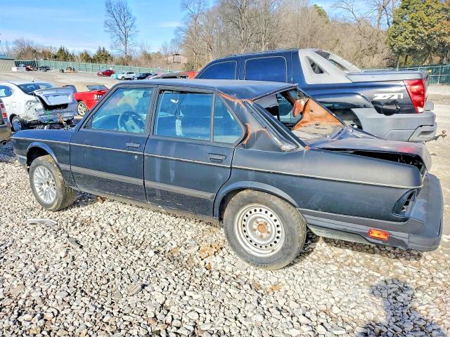 Photo 2 from auction – 1988 BMW M5 with VIN WBSDC9303J2791003