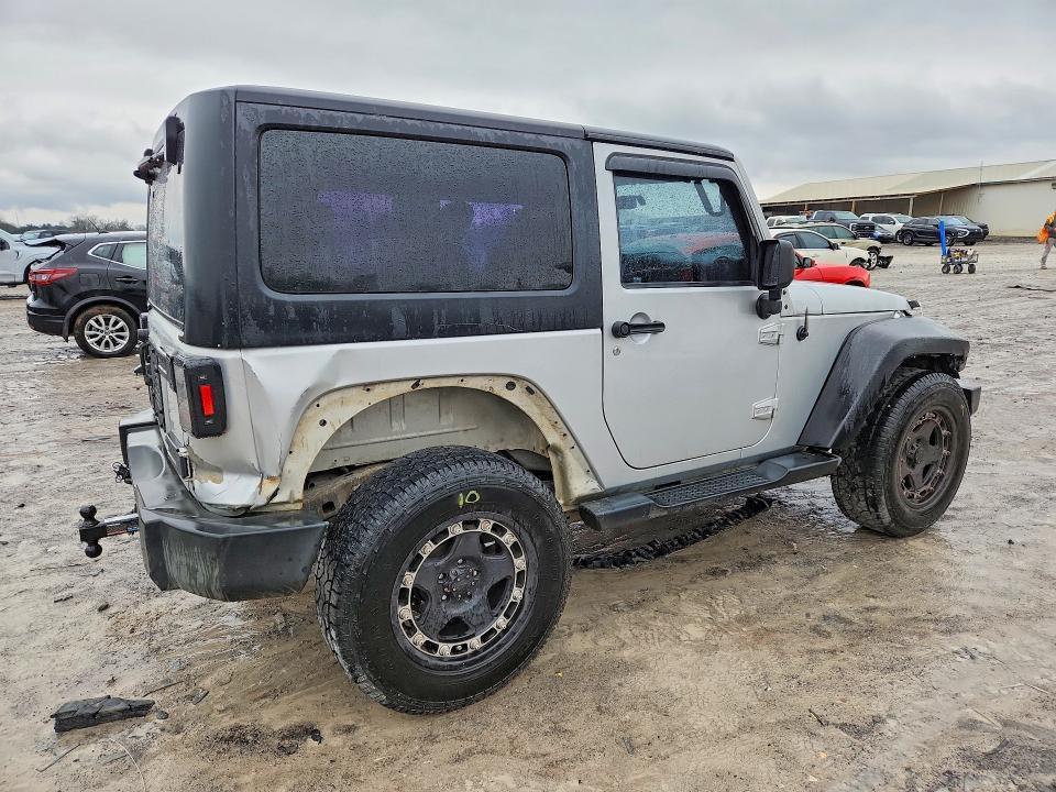 Photo 3 from auction – 2011 JEEP WRANGLER with VIN 1J4AA2D18BL636113