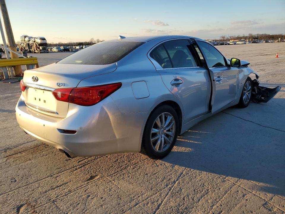 Photo 3 from auction – 2016 INFINITI Q50 with VIN JN1EV7AP9GM301156